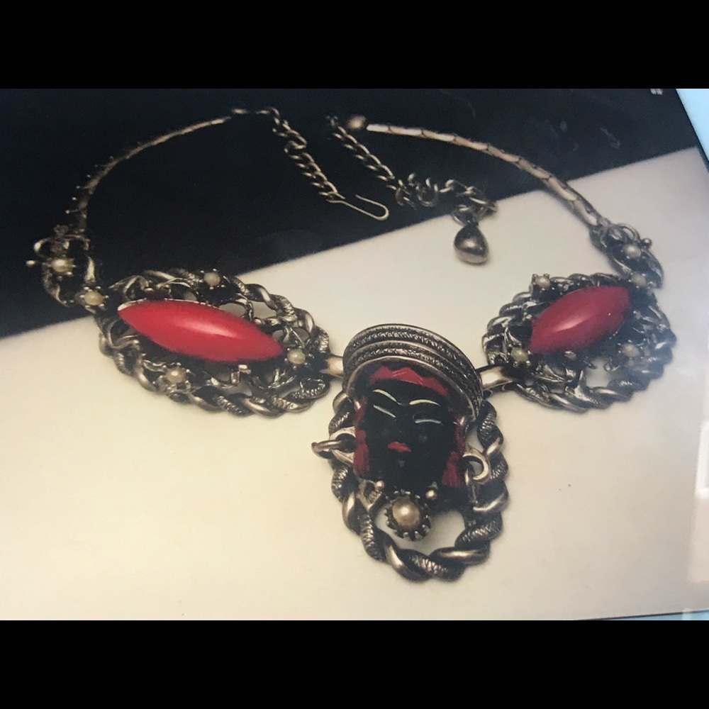 Necklace - Picture 7 of 8